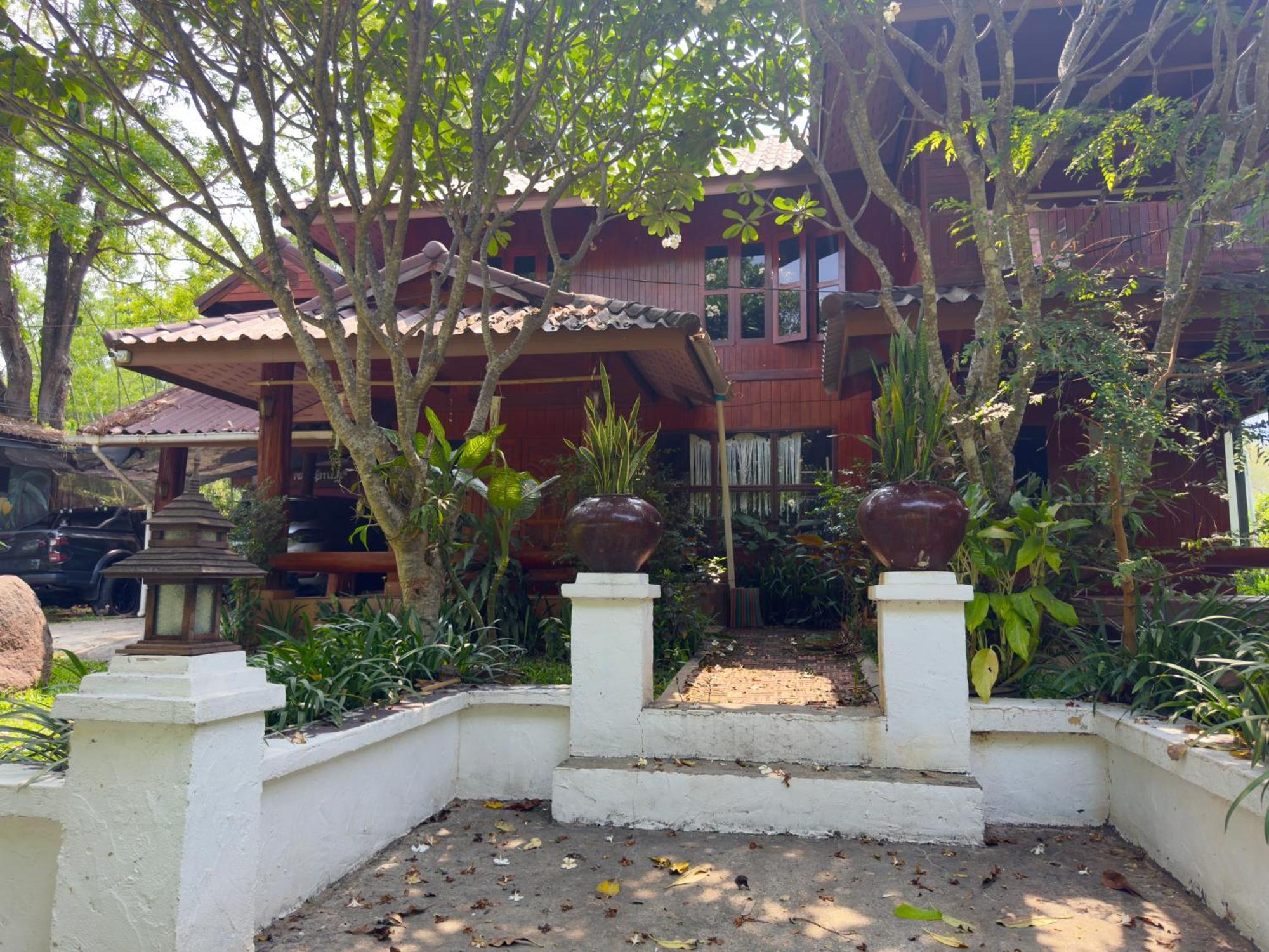 Shaya Homestay & Dorms Paj Kültér fotó
